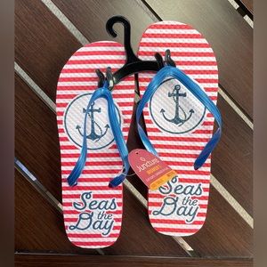 NWT Seas the Day flip flops